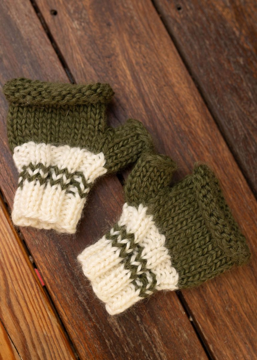 Mittens | Denmark - Khaki and Cream