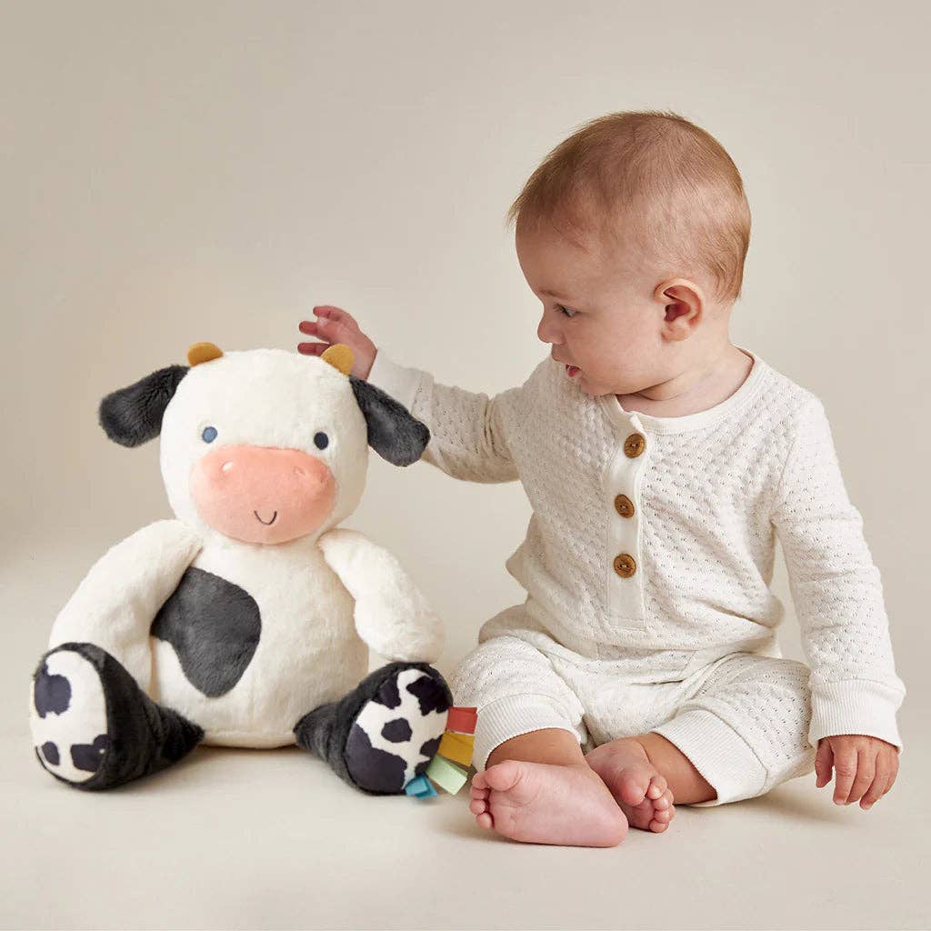 Sweetie Snuggles™ | Carmen the Cow