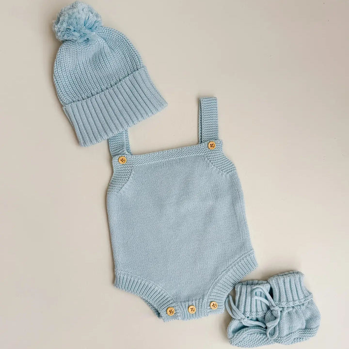 Cuff Newborn Lace Booties - Baby Blue