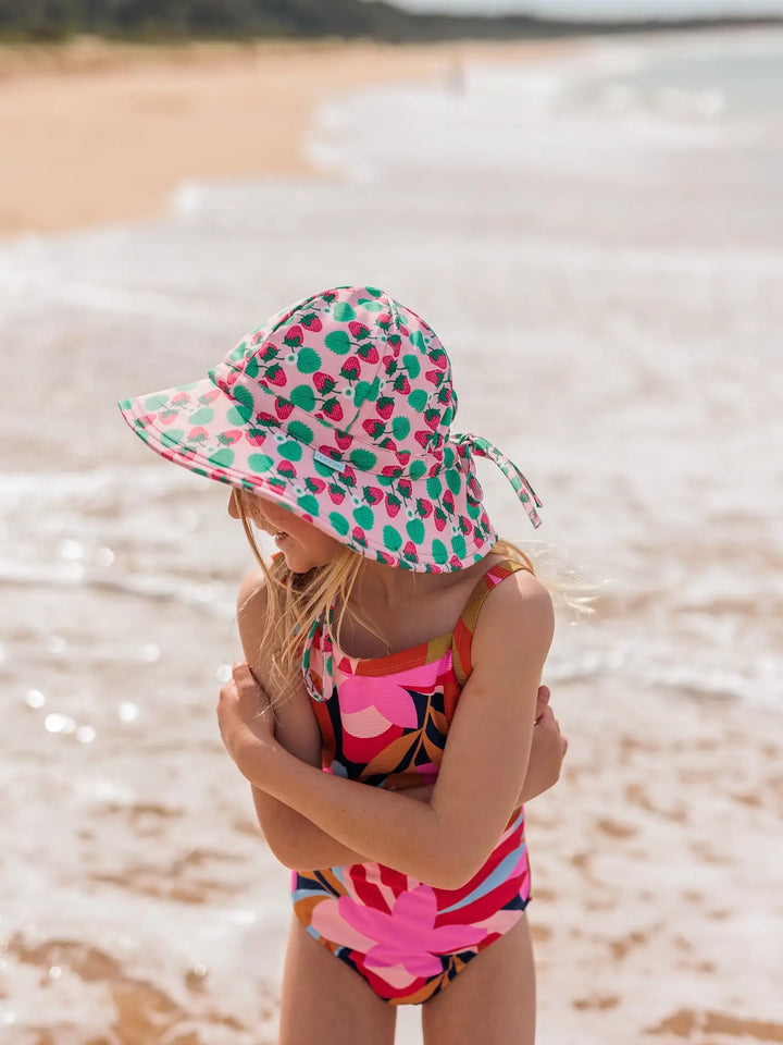 Swim Hat | Wide Brim - Strawberry
