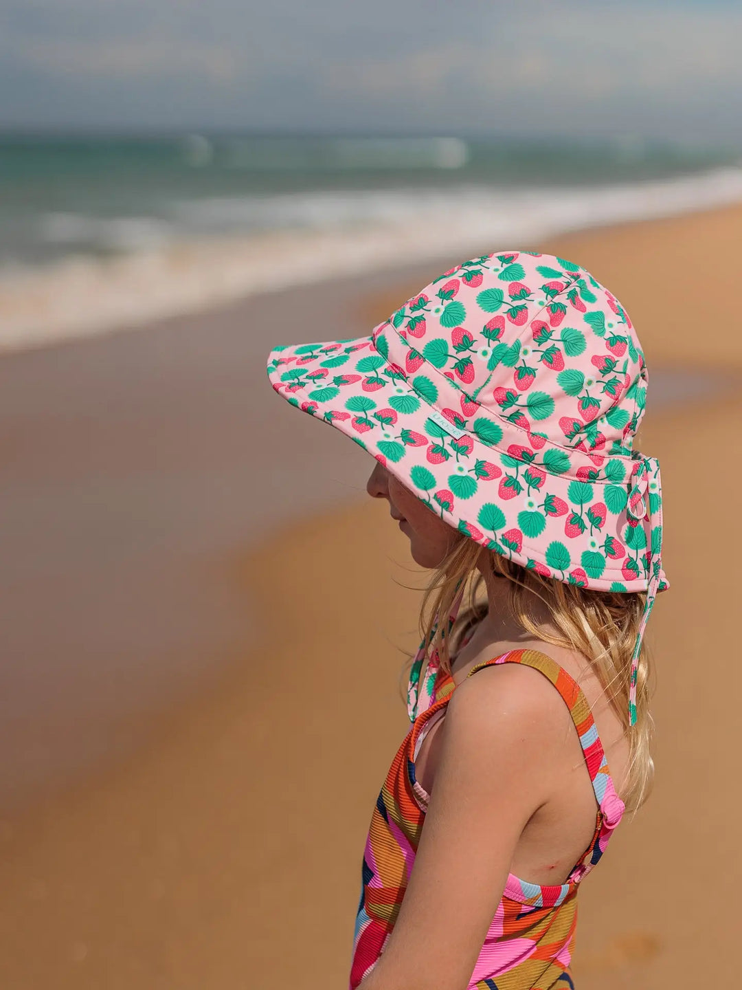Swim Hat | Wide Brim - Strawberry