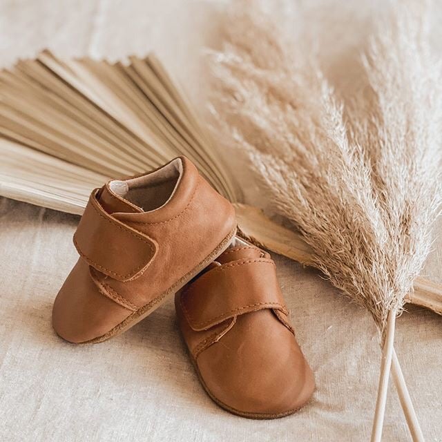 Boot | Charlie -  Brown