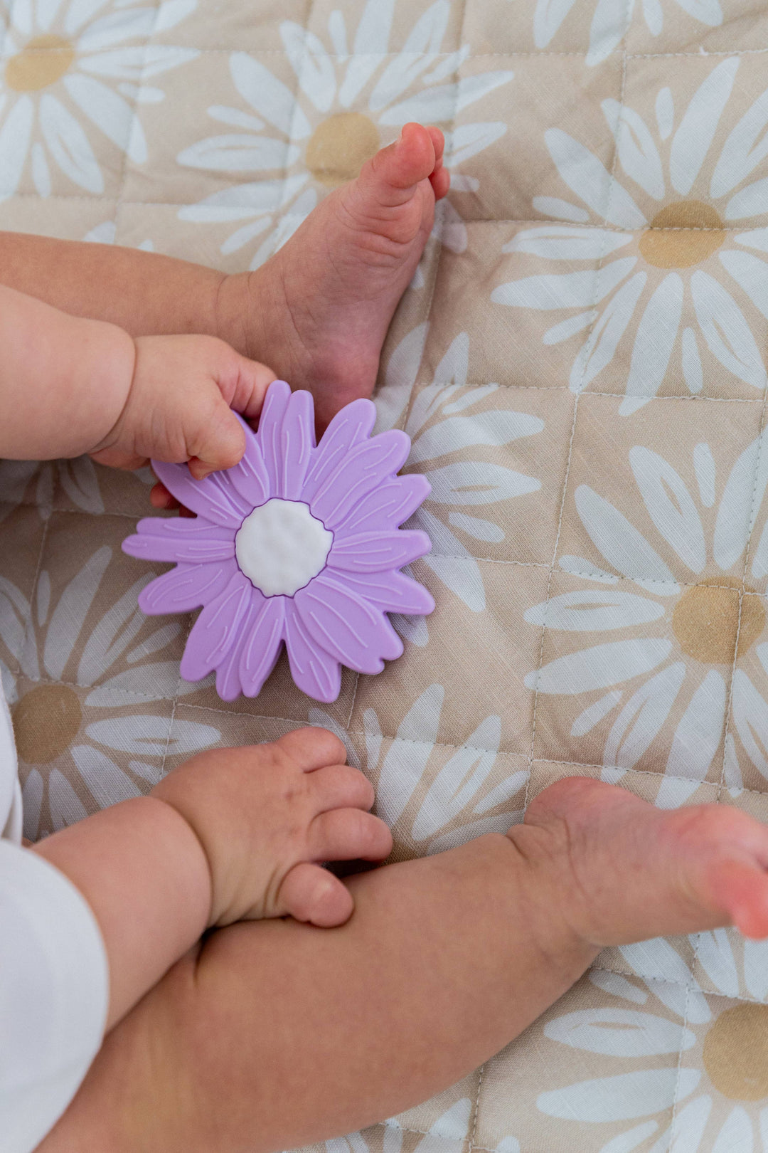 Teether | Silicone -  Lilac Daisy
