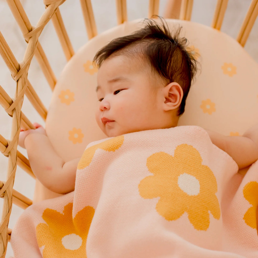 Bassinet | Fitted Sheet/Change Pad Cover | Organic - Daisy Chain