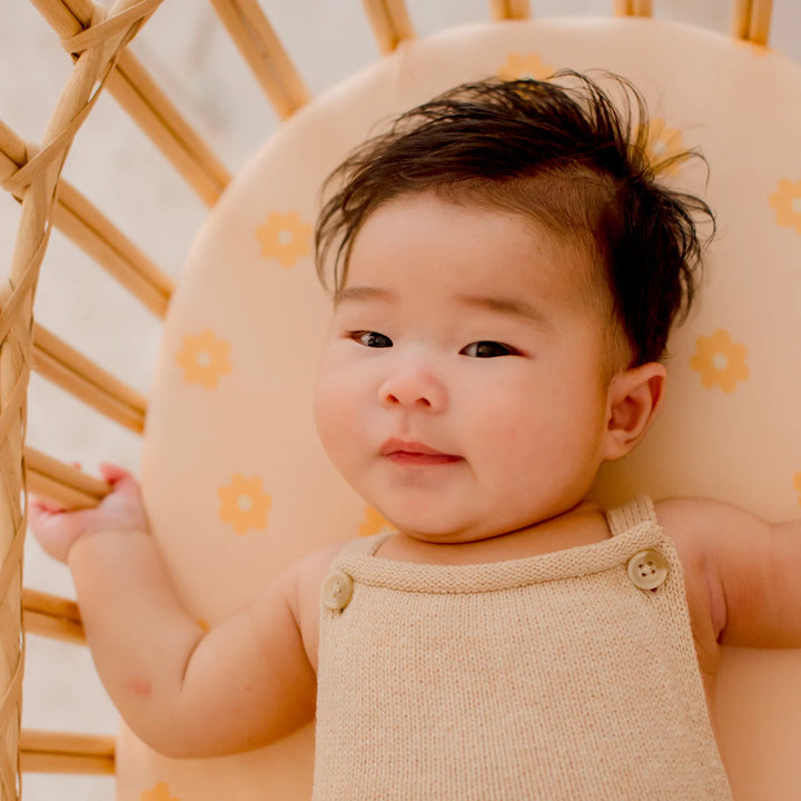 Bassinet | Fitted Sheet/Change Pad Cover | Organic - Daisy Chain