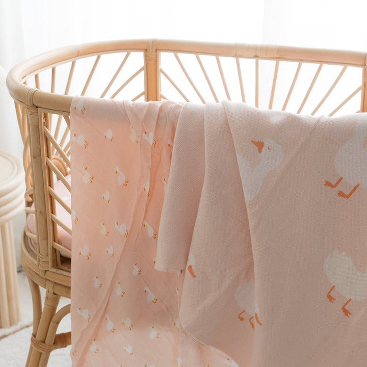 Blanket | Pink Ducks