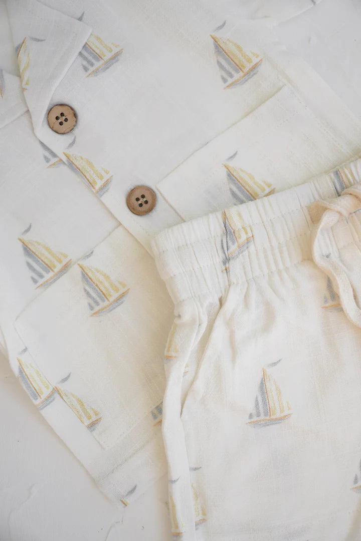 Linen Shorts | Sailboat