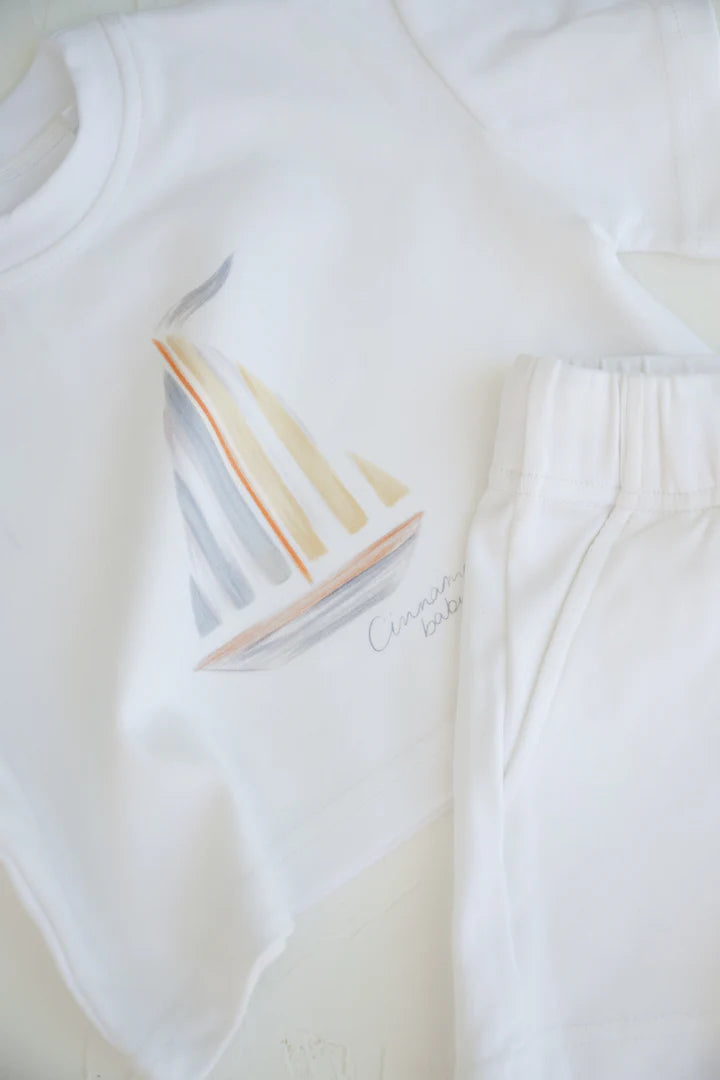 T-shirt & Shorts Set | Sailboat