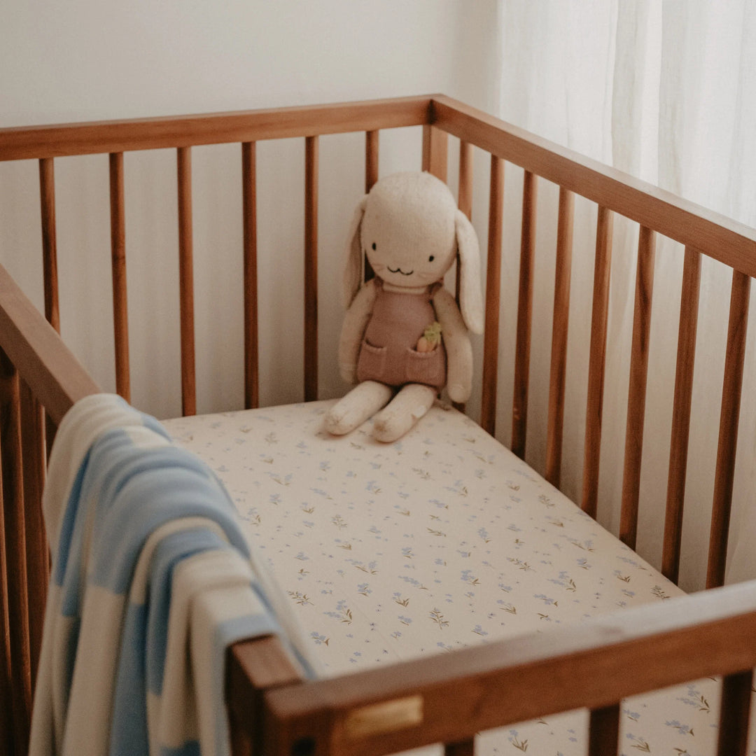 Cot | Fitted Sheet/Change Pad Cover | Organic - Forget-Me-Not