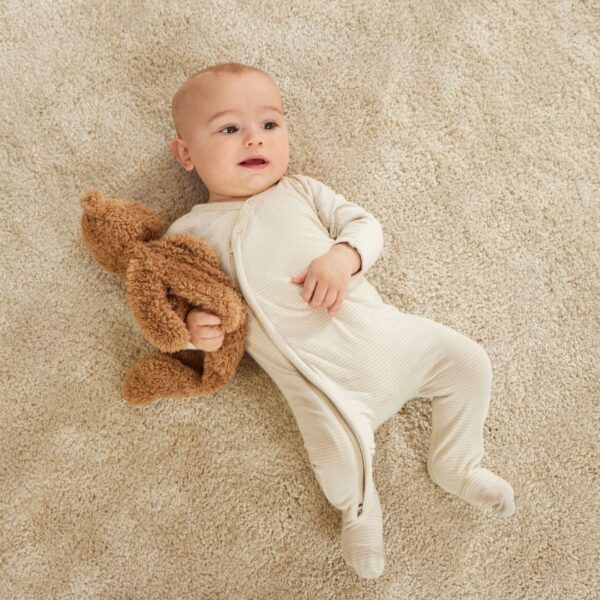 Plush Comforter | Lulu the Cuddly Bear - Cocoa