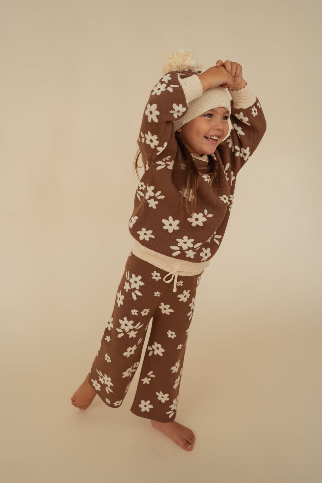 Knit Set | Daisy Floral Chocolate