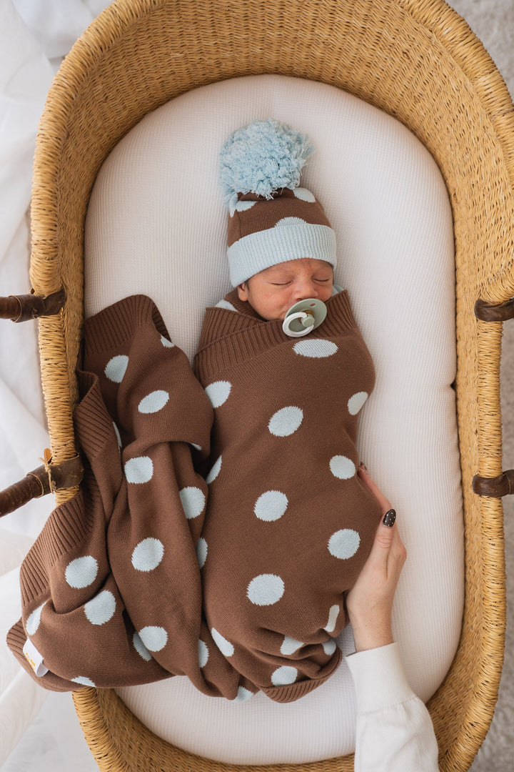 Knit Blanket | Choc Blue Polka