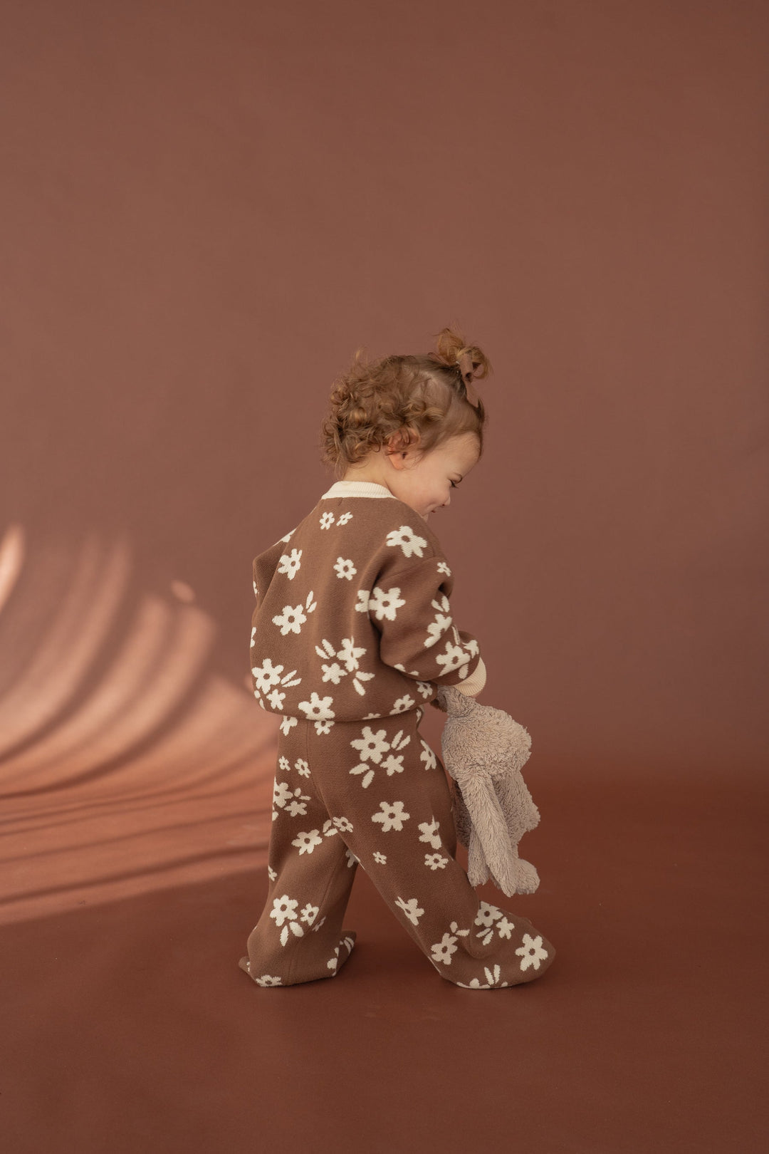 Knitted Cardigan | Daisy Floral Chocolate