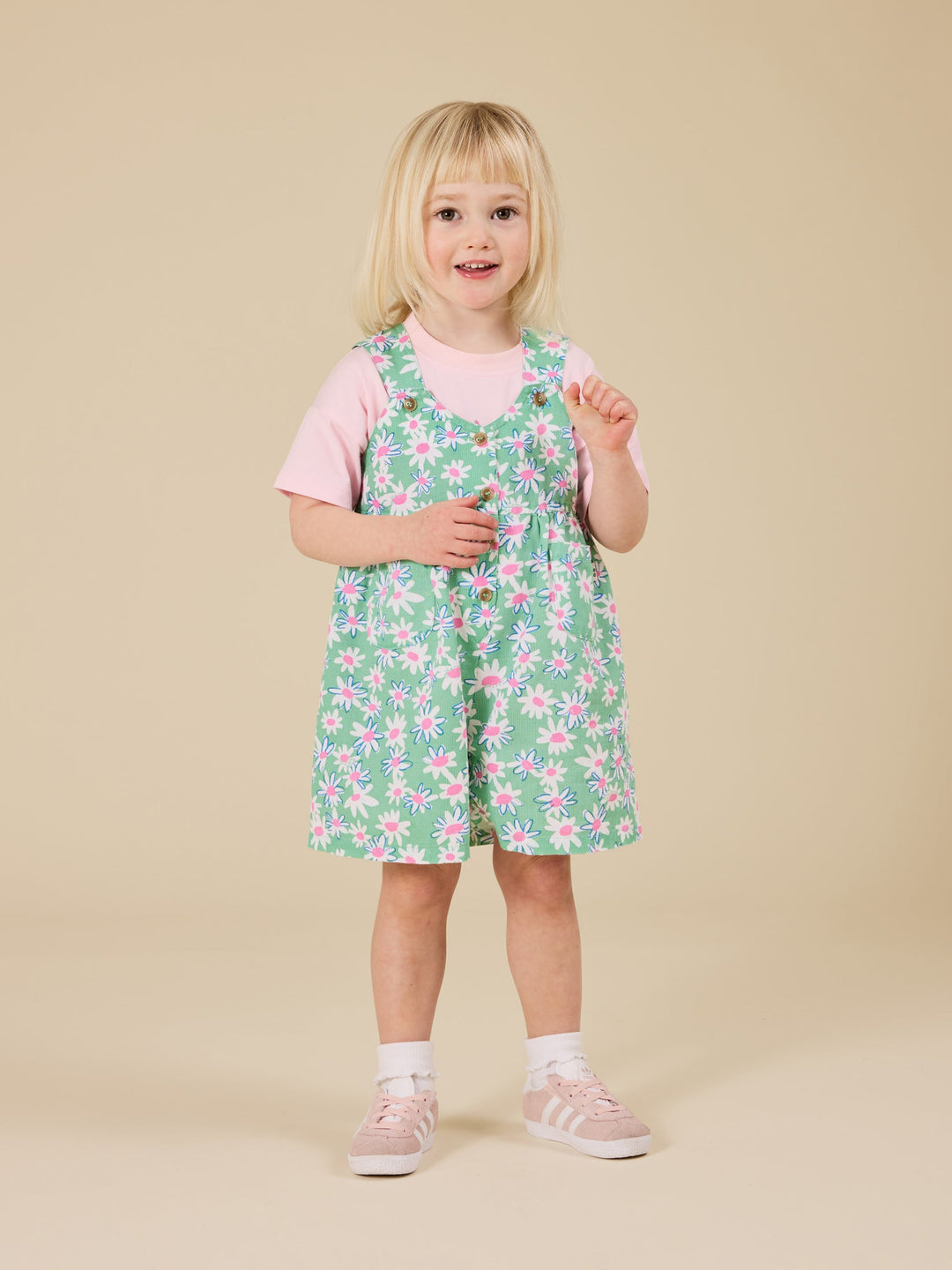 Shortalls | Sara - Daisy Patch