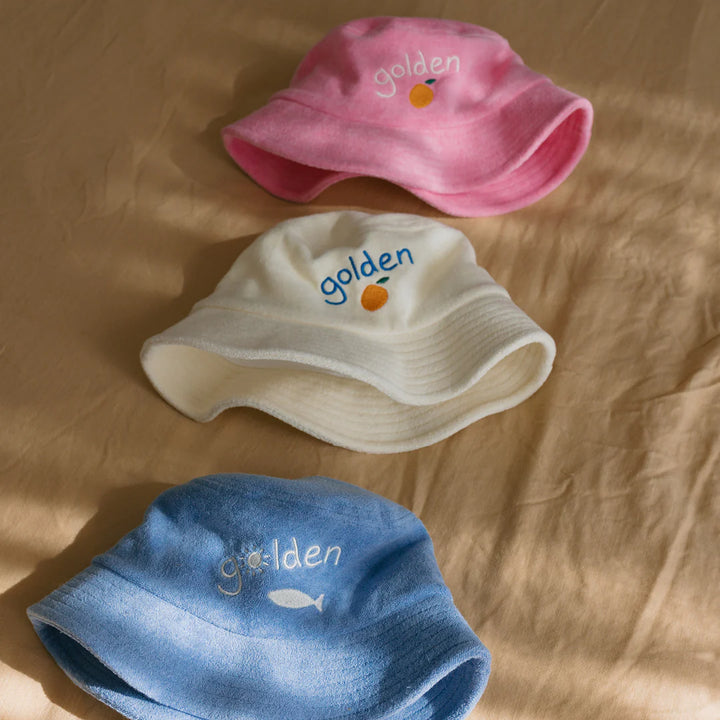 Bucket Hat | Retro Ciao Golden Pesci - Strawberry