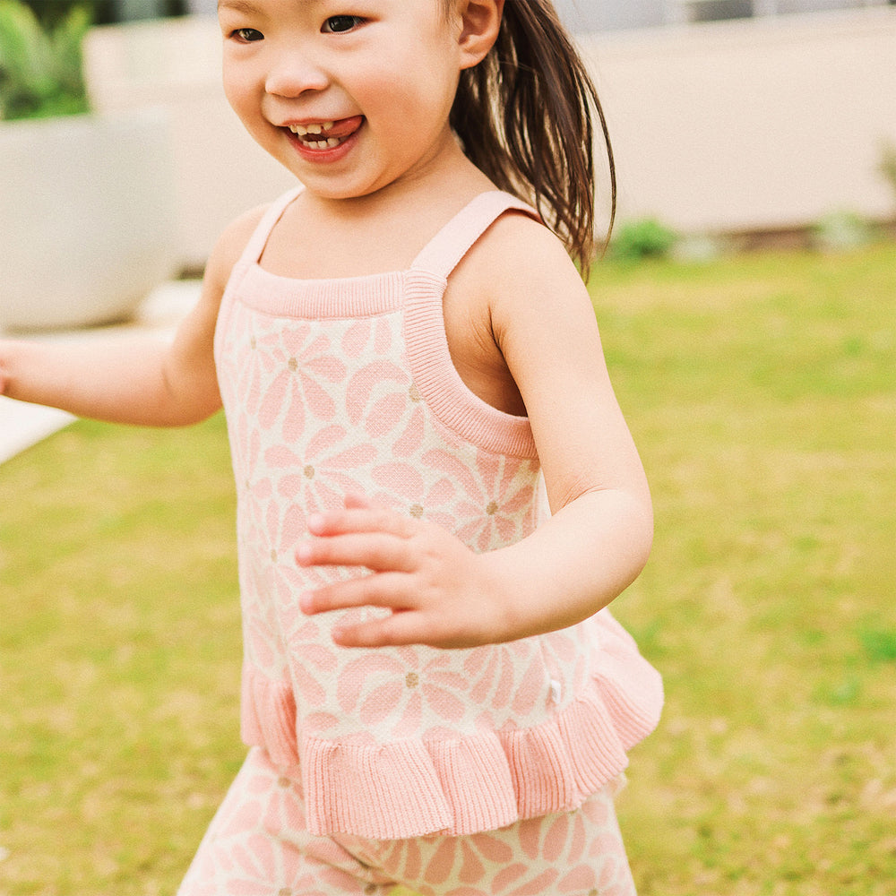 Bike Shorts | Knit Scallop - Hibiscus