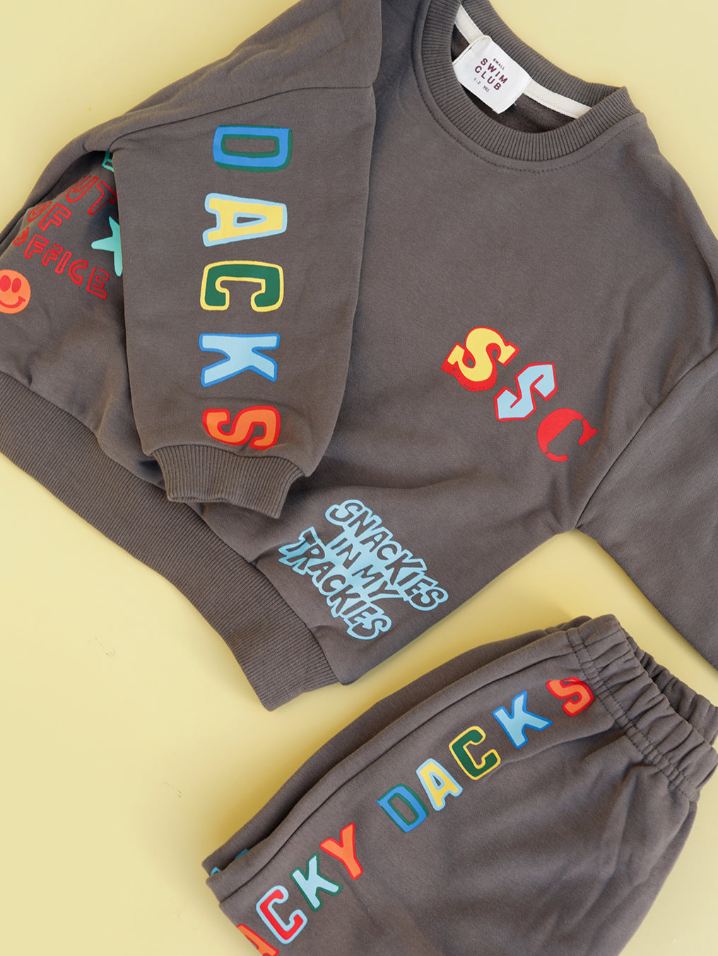 Tracky Dacks | Blackboard
