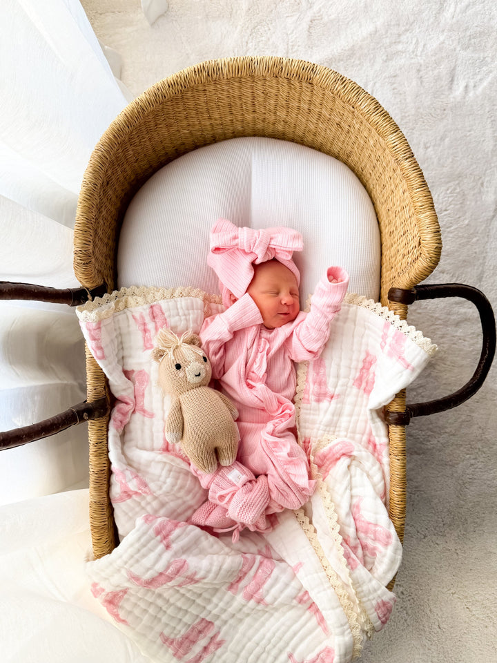 Gauze Lace Blanket | Pink Bows