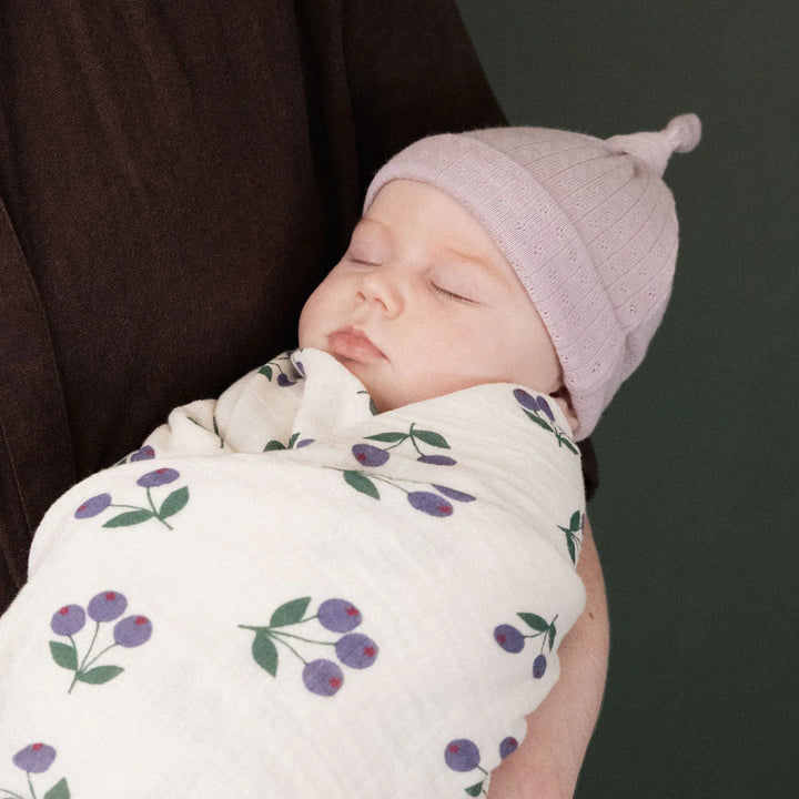 Muslin Wrap - Winter Berry Natural