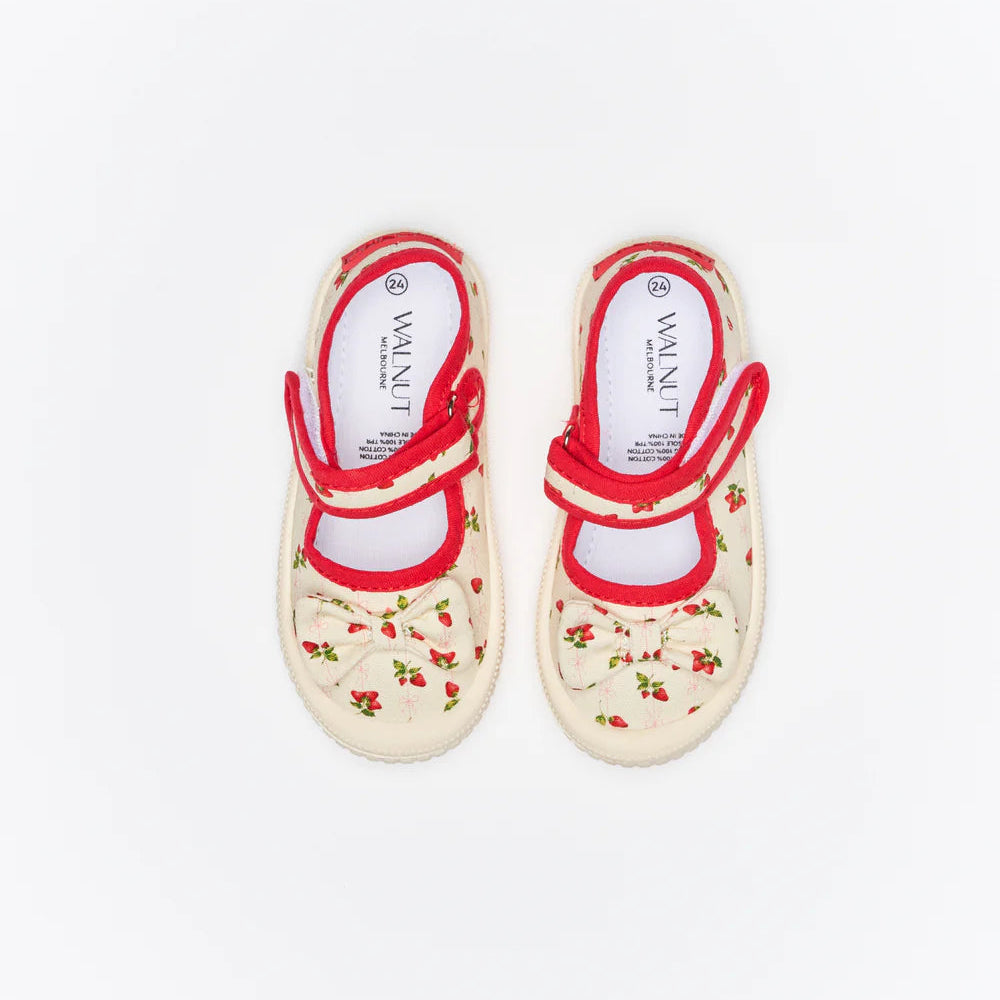 Mary Jane | Bow Canvas - Stawberries & Cream