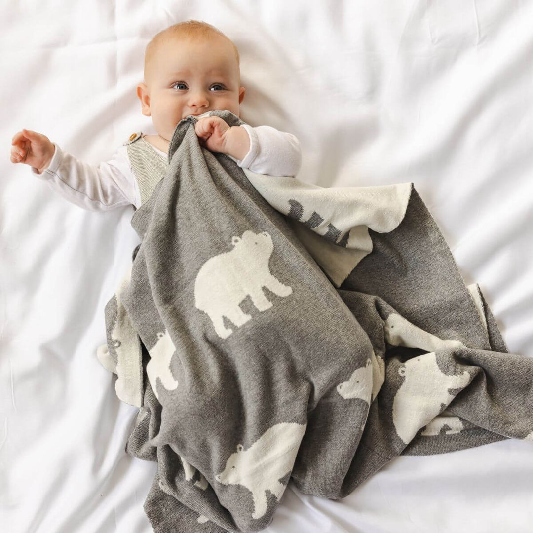 Blanket | Knit - Polar Bear