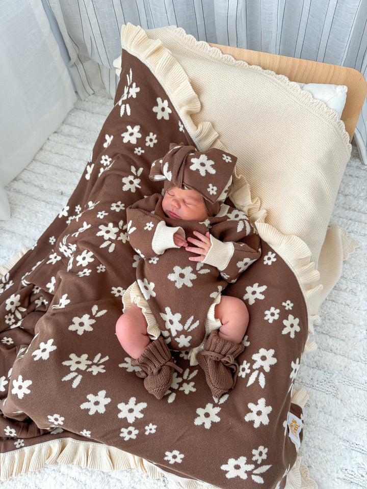 Frill Knit Blanket | Daisy Floral Chocolate