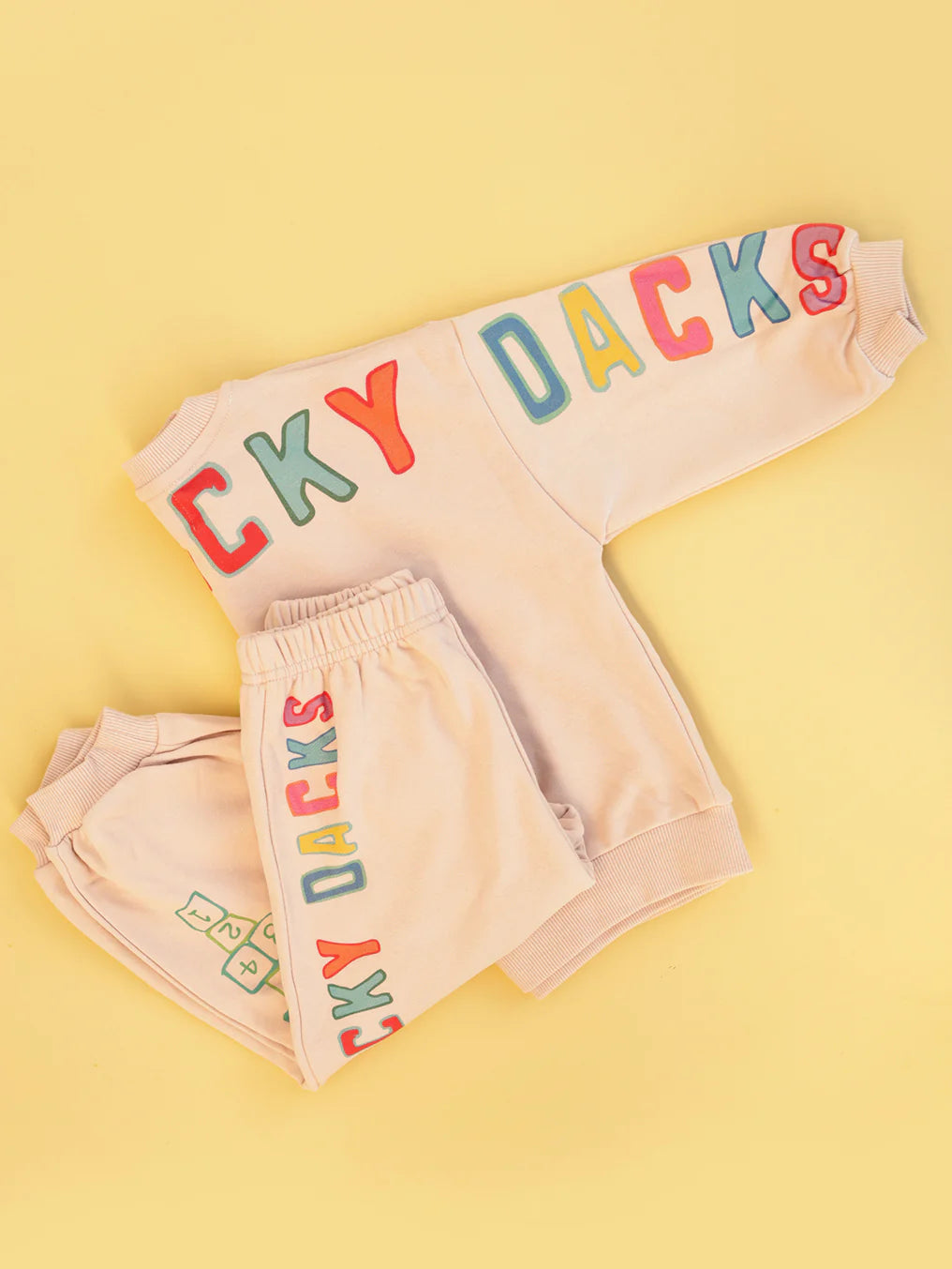 Tracky Dacks | Whiteboard