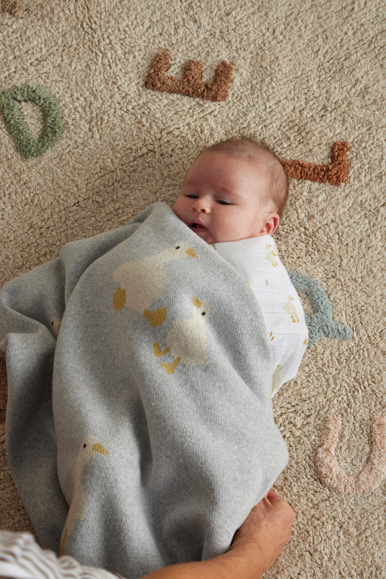 Knitted Baby Blanket | Wiggles