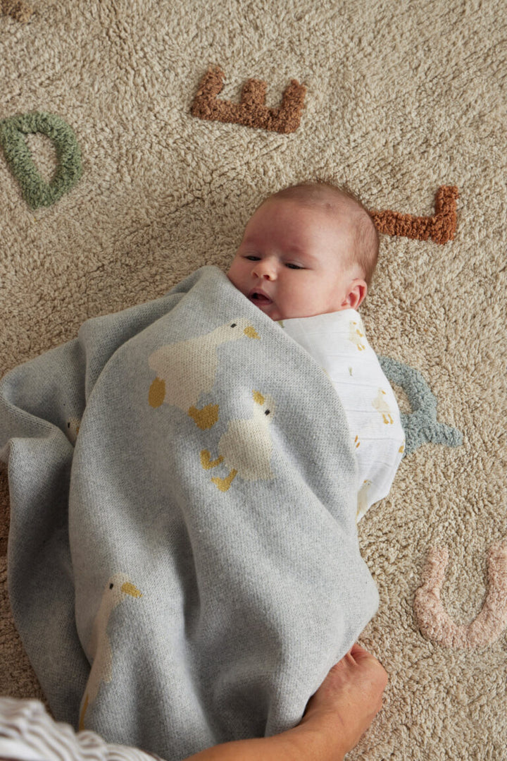 Knitted Baby Blanket | Wiggles