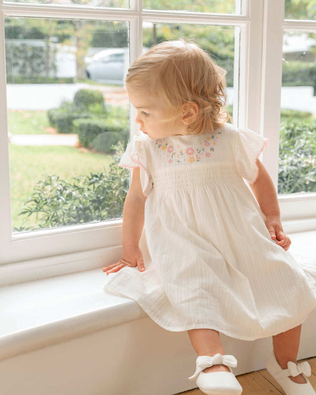 Willa Embroidery Dress - Junior
