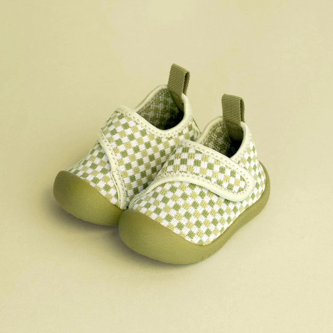 Shoes | Duckies Velcro - Apple Checker