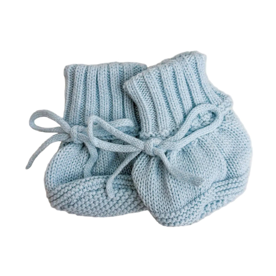 Cuff Newborn Lace Booties - Baby Blue
