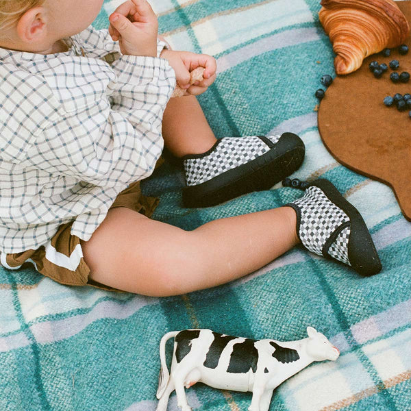 Shoes | Duckies Velcro - Pepper Checker