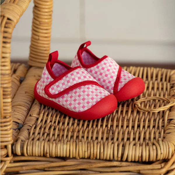 Shoes | Duckies Velcro - Strawberry Checker